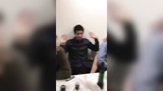 Addio al nubilato per italiano con la escort