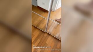 Ancora sperma e cazzo per babybunny