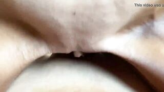 Mi fa godere e sborro ovunque