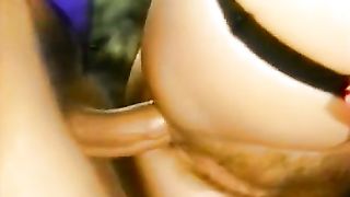 Schiavo feticista di mistress bionda