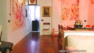 Anteprima del video: Mamma italiana scopata dal figlio