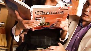 Scopata in ufficio dal suo prof