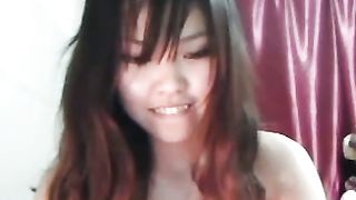 Bella teen coreana in webcam