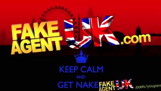 Anteprima del video: Rimjob da macho italiano