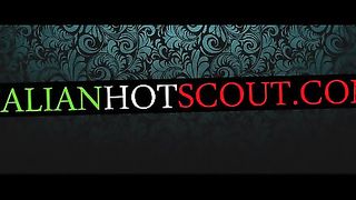 Anteprima del video: Pornazzo con pompino e pecorina