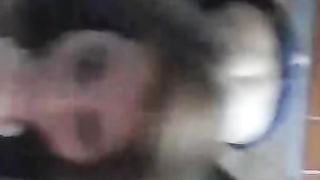 Fidanzatina lo succhia per bene