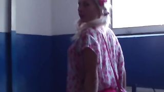 Anteprima del video: Prostituta si fa fottere