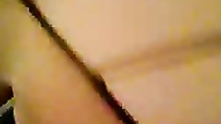 Madre ci prova con il fidanzato della figlia