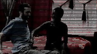 Prostituta nera succhia cazzo italiano