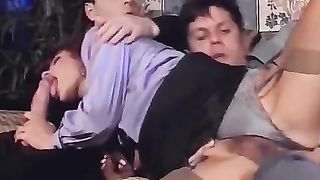 Sesso a tre con Andrea Valente