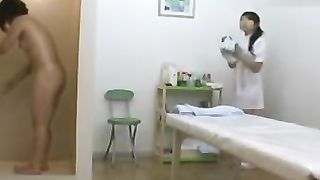 Video spycam in un centro massaggi