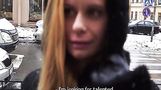 Debutto nel porno di una bionda dilettante