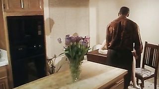 Moana Pozzi in “L’excitation fatale”