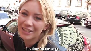 Teen bionda aspirante pornostar