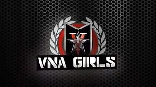 Anteprima del video: Lesbiche tettone fanno sesso in sauna