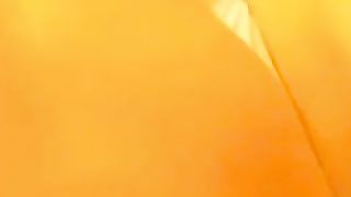 Bionda ragazza amatoriale cicciottella