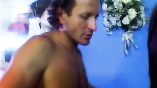 Diciottenne vergine in culo