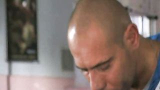 Valentine Demy scopata in pubblico