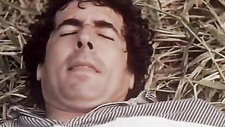 Sesso all’aperto con due ladies vintage