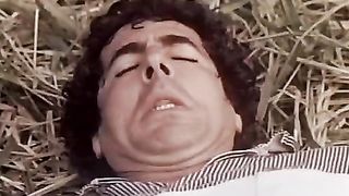 Sesso all’aperto con due ladies vintage