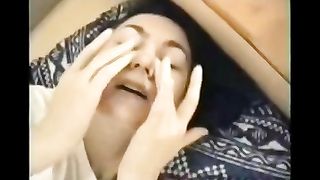 Teen diciannovenne in cam