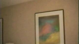 Thalia Vintage  a 30 anni a NYC