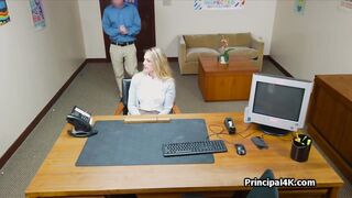 Cazzo enorme per bella bionda tettona