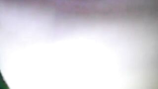 Anteprima del video: Una sveltina all 'aperto...