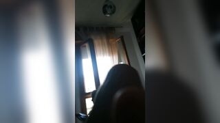 Anteprima del video: Riprendo la mia tipa mentre si veste