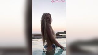 Ancora la puttanella di ieri