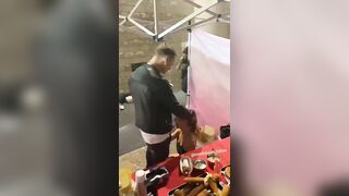 Pornostar in erba succhia il cazzo di Rocco