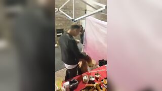 Pornostar in erba succhia il cazzo di Rocco