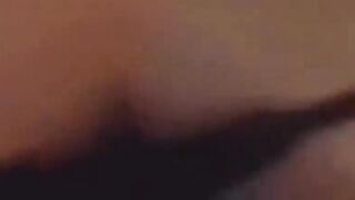 Scopato da un uomo come una puttanella in calore