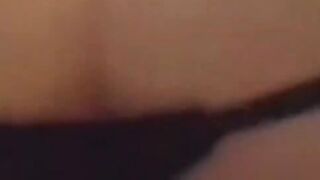 Scopato da un uomo come una puttanella in calore