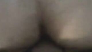 Non le basta mai il cazzo