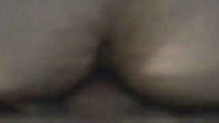 Non le basta mai il cazzo