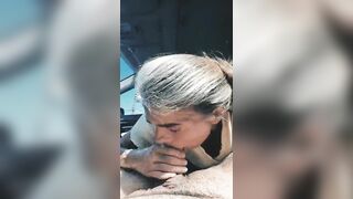 Vecchia puttana beve buon brodo