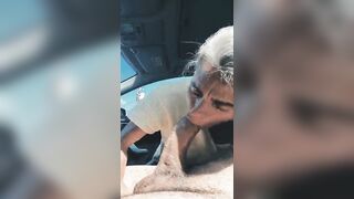 Vecchia puttana beve buon brodo