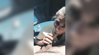 Vecchia puttana beve buon brodo