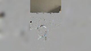 Pompino in taxi con autista guardone