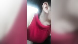 Troia siciliana succhia cazzo in auto