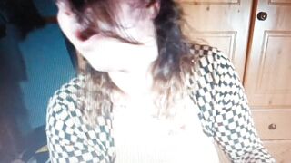 Una tettona schiaffeggiata