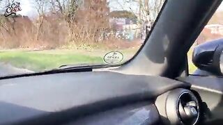 Puttanella tedesca tatuata