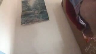 Io che gioco con la mia figa in camera