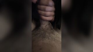 Mamma italiana zoccola fuma e fa una sega