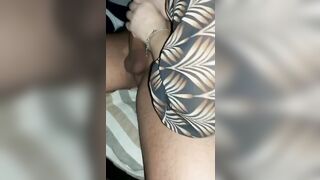 Milfona arrapata sbocchina un cazzone