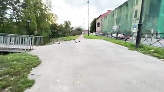 Giovane troietta russa batte in strada