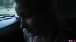 Pompino con ingoio da puttana bionda