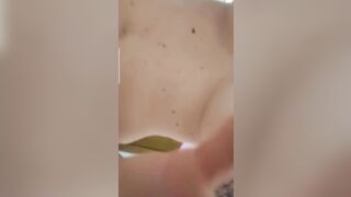 Giovani Studenti scopano