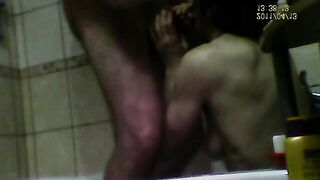 Anteprima del video: Wife lo fa sborrare